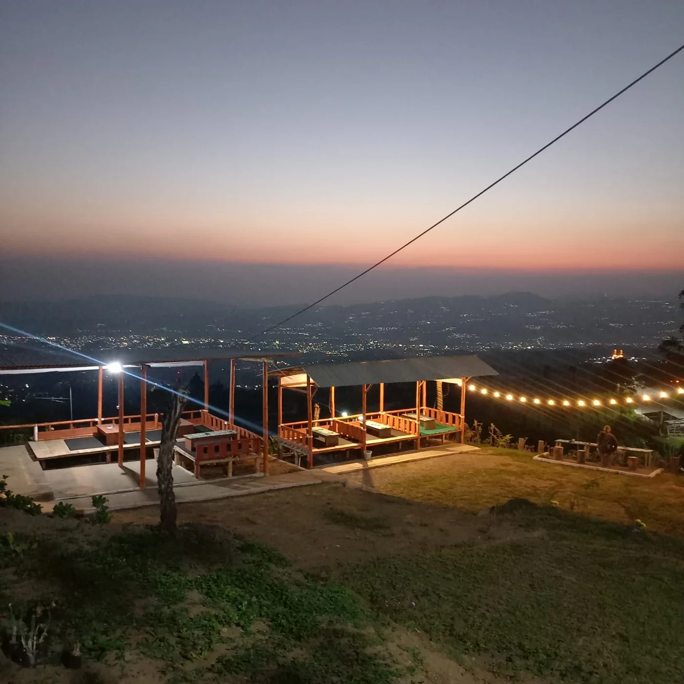 Foto lokasi pada saat senja